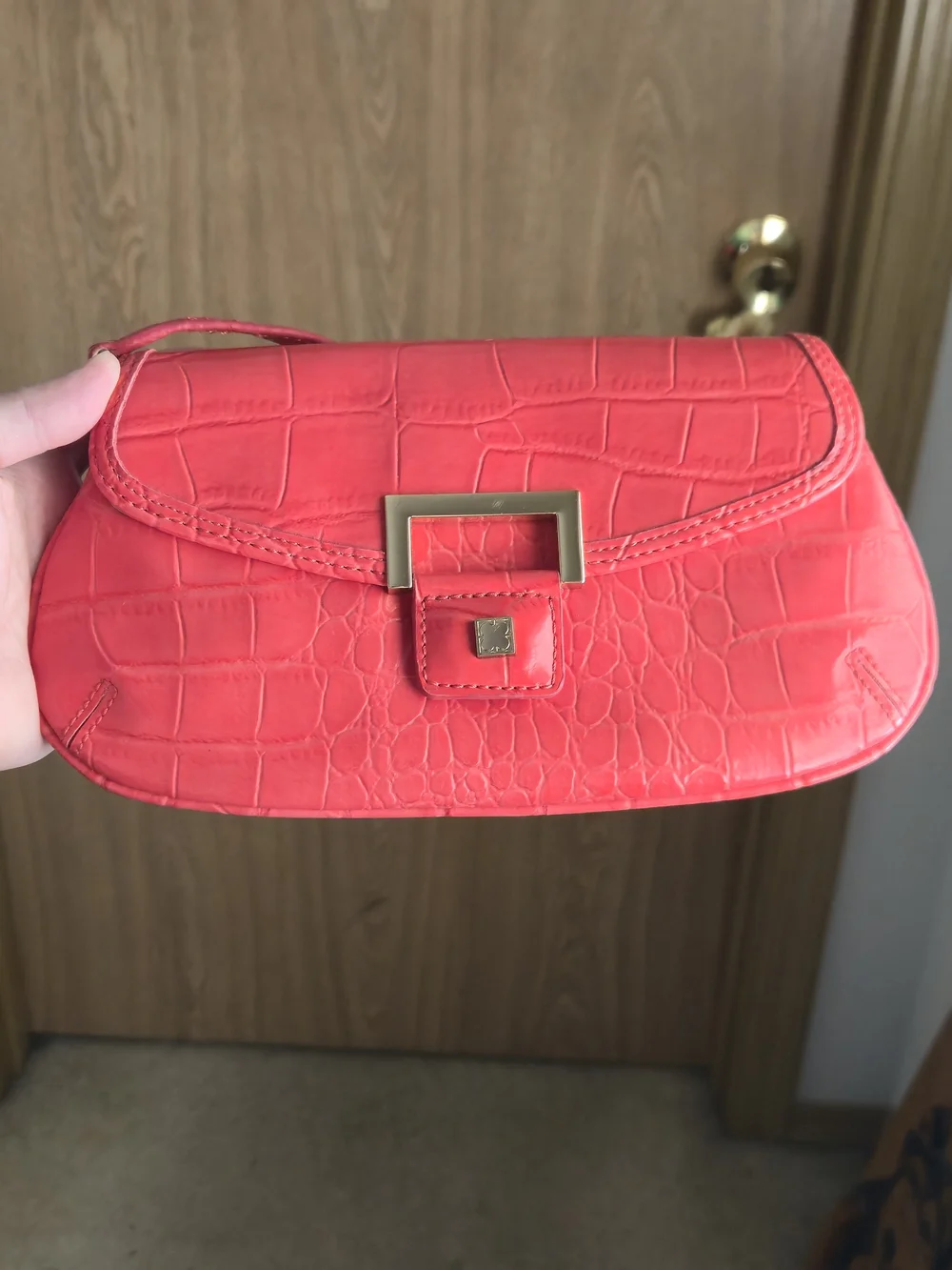 Y2K Coral Hot Pink Liz Claiborne Croc Embossed Handbag Purse